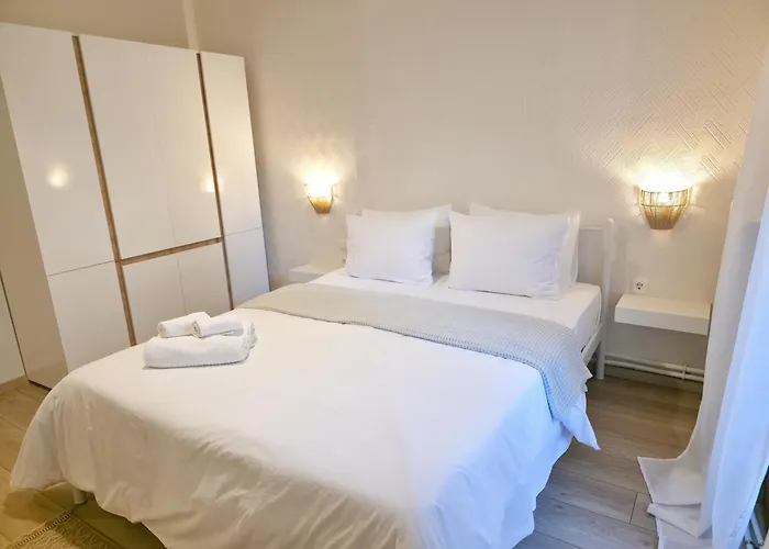 Camelia Luxury * كاستوريا