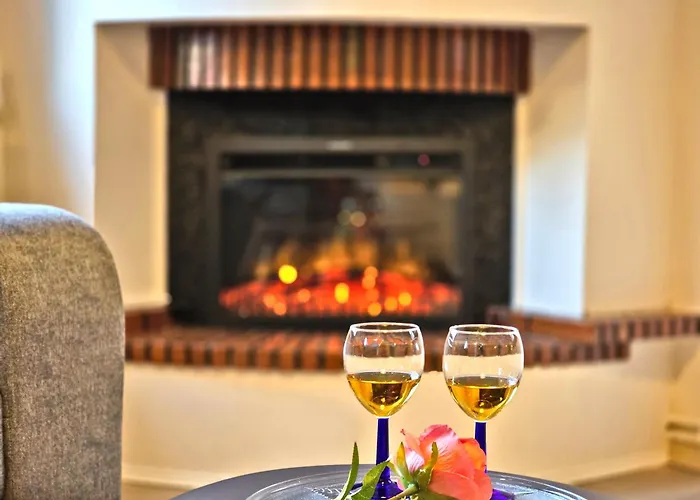 Camelia Luxury Castória